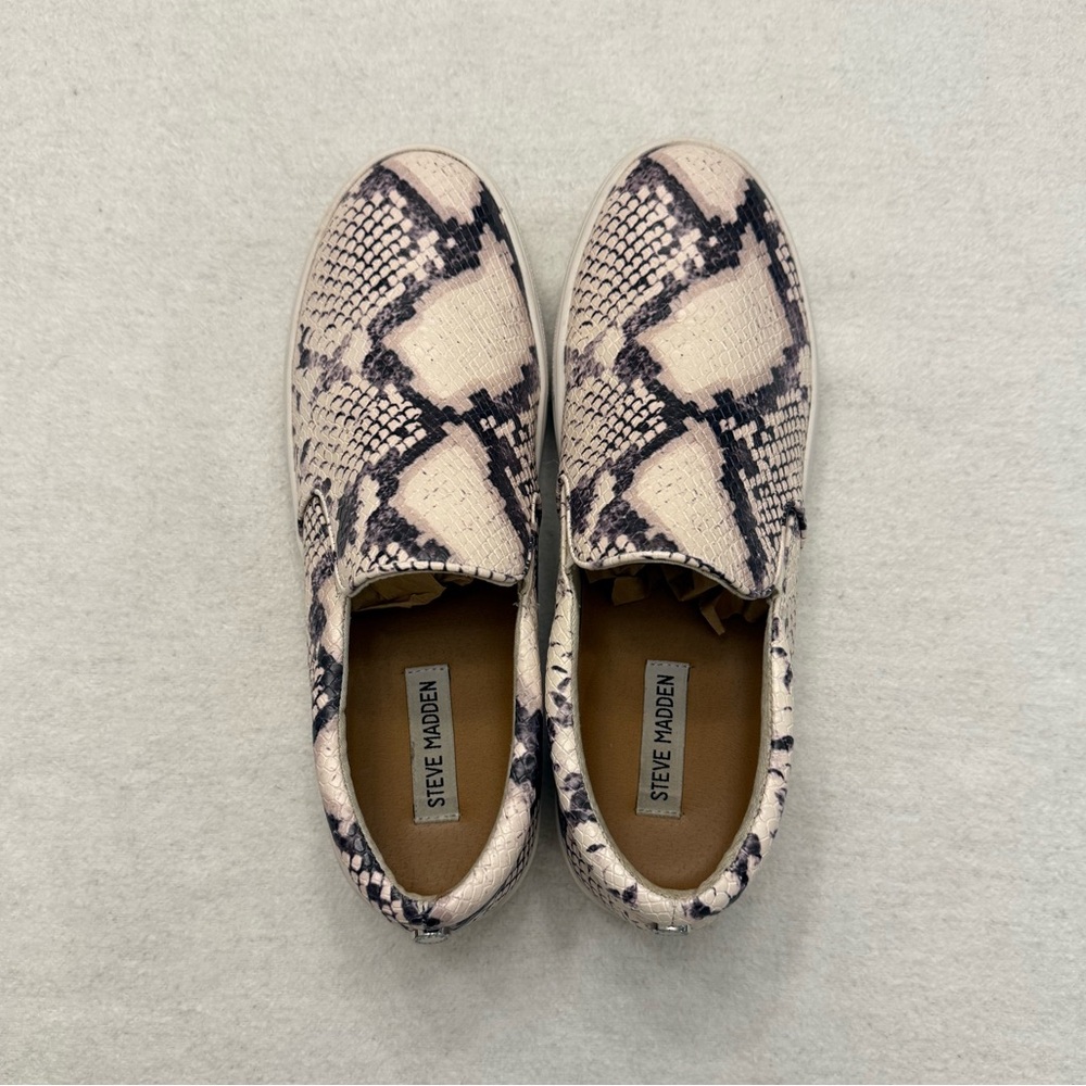 Steve Madden Snakeskin Slip On Platform Sneakers Casual Comfort Women’s 9.5M - Picture 3 of 7